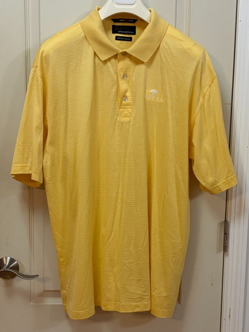 Greg Norman Men's Size XL 100% Cotton S/S Collared Qtr Button Golf Shirt. Yellow
